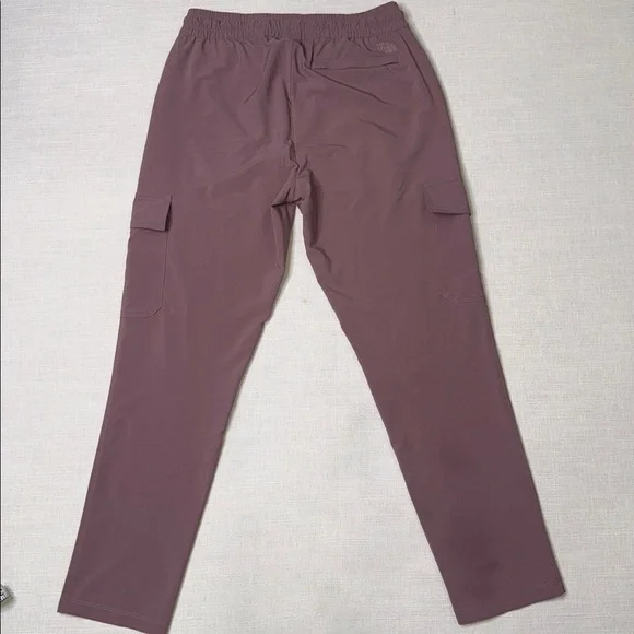 The North Face Mauve Cargo Jogger Pants Women’s - Picture 4 of 13